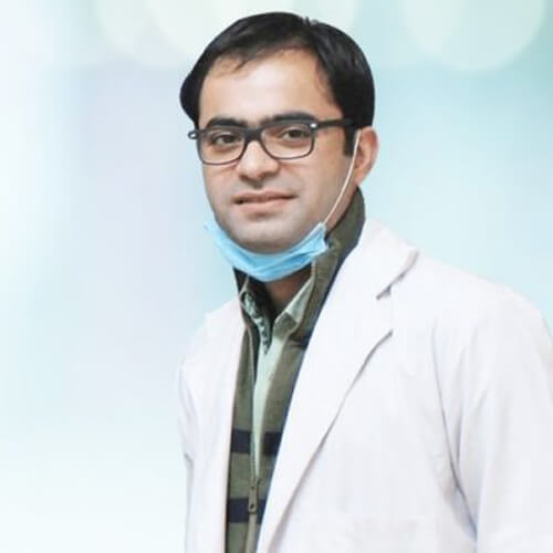 Dr. Aman Ahuja